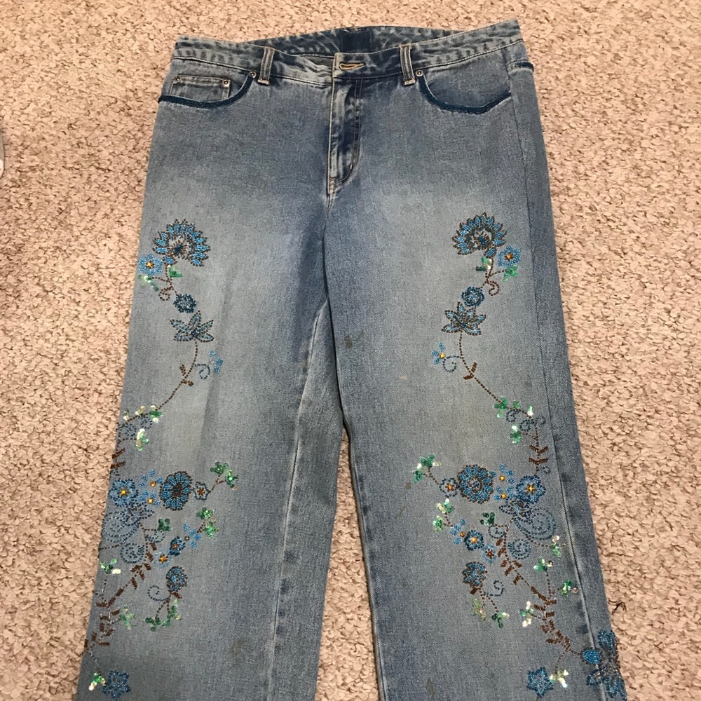 Jeans with Bead Pattern